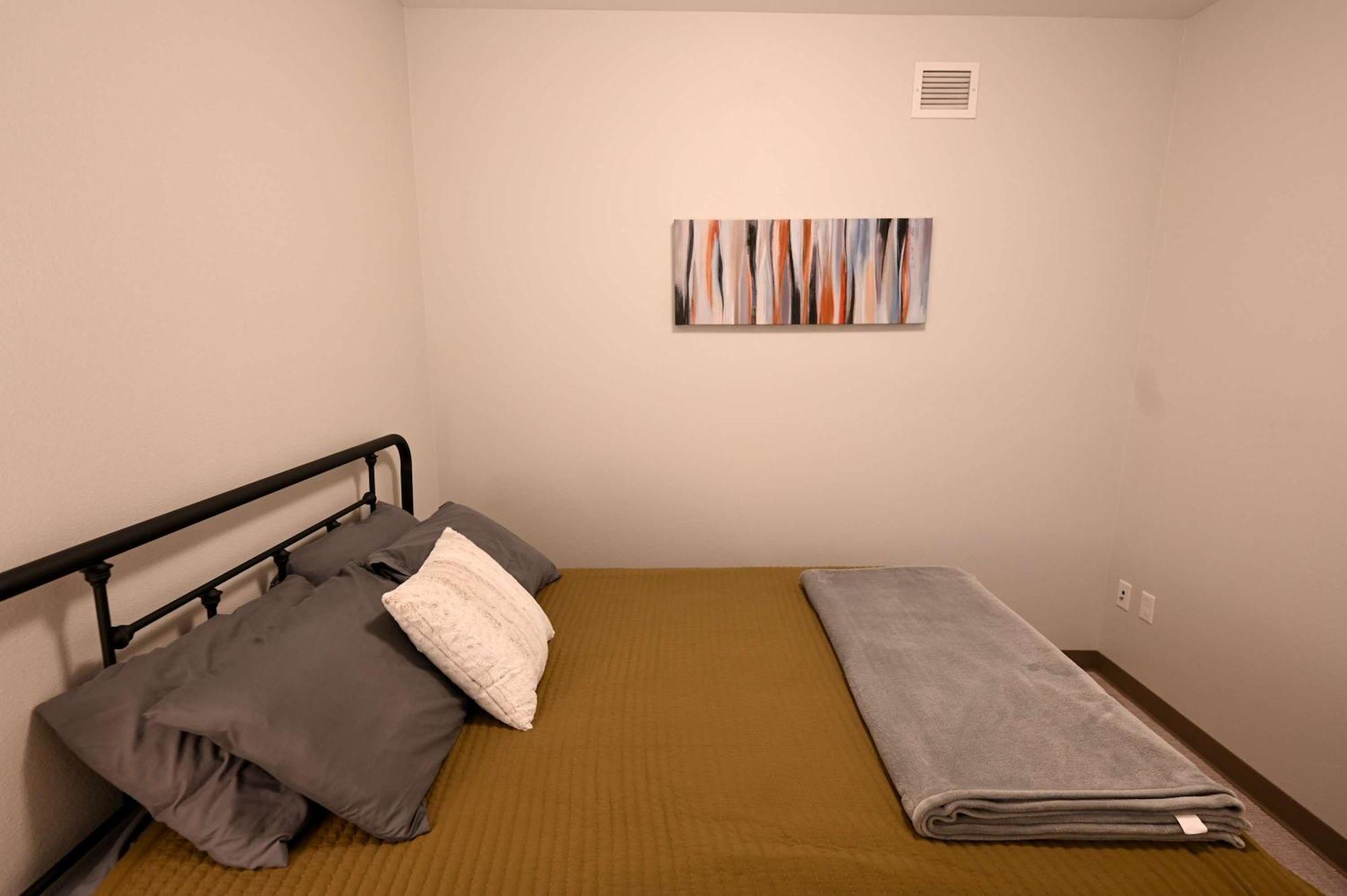 2 Bedroom Brand New Apartment Near Mayo, Park Free 羅徹斯特 外观 照片